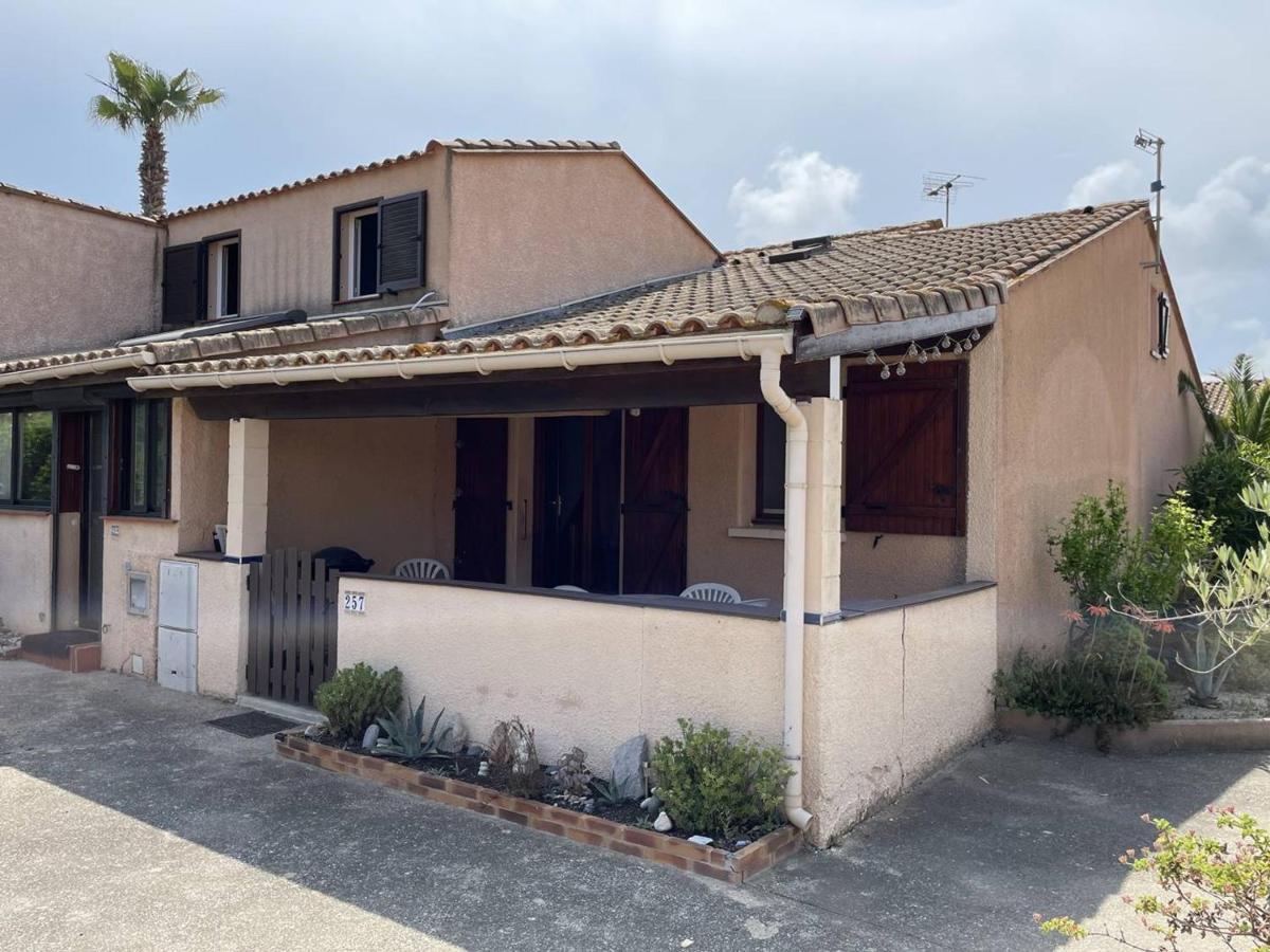 Charmant Pavillon 2 Pieces + Mezzanine, 5 Couchages, Proche Plage, Terrasse, Parking, Animaux Admis - Fr-1-106-93 Βίλα Saint-Cyprien  Εξωτερικό φωτογραφία